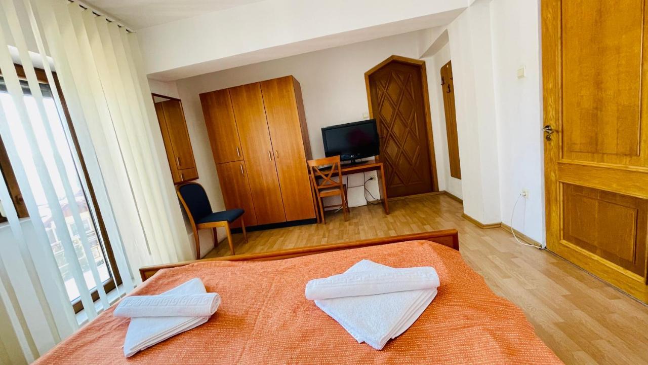 Pensiunea Luminita Buşteni Exterior foto
