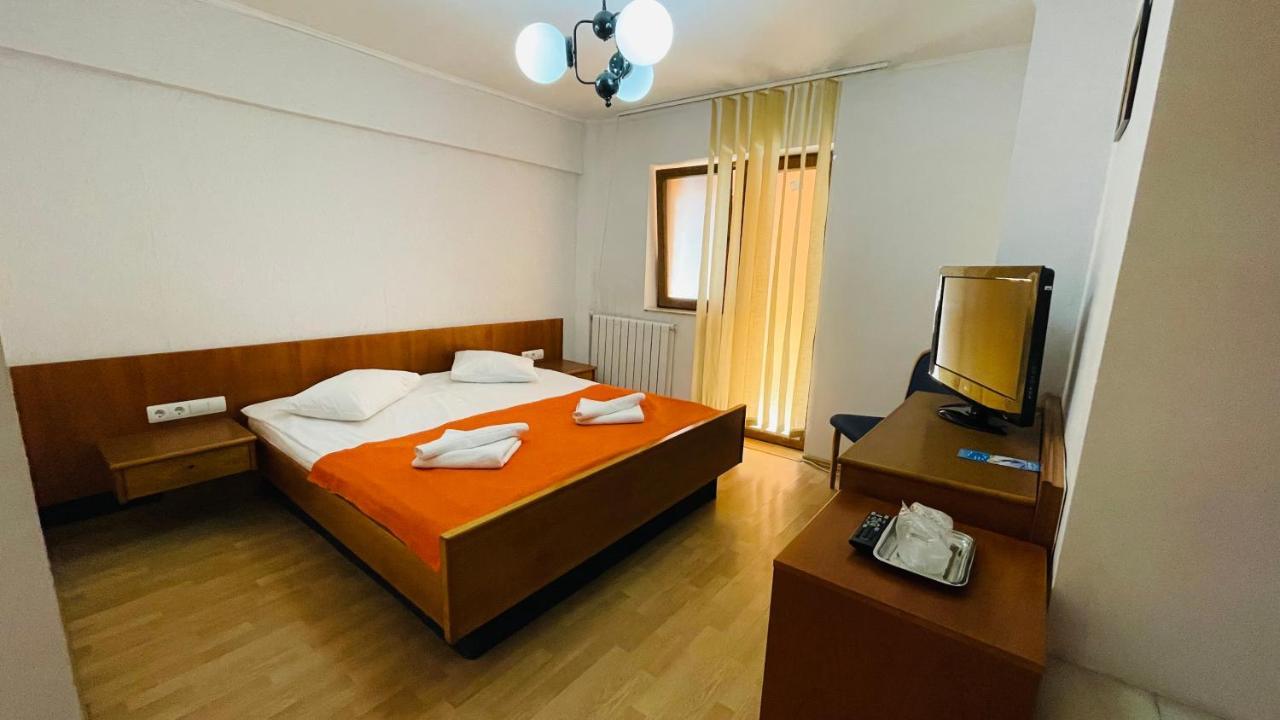 Pensiunea Luminita Buşteni Exterior foto