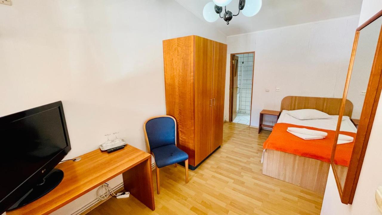 Pensiunea Luminita Buşteni Exterior foto